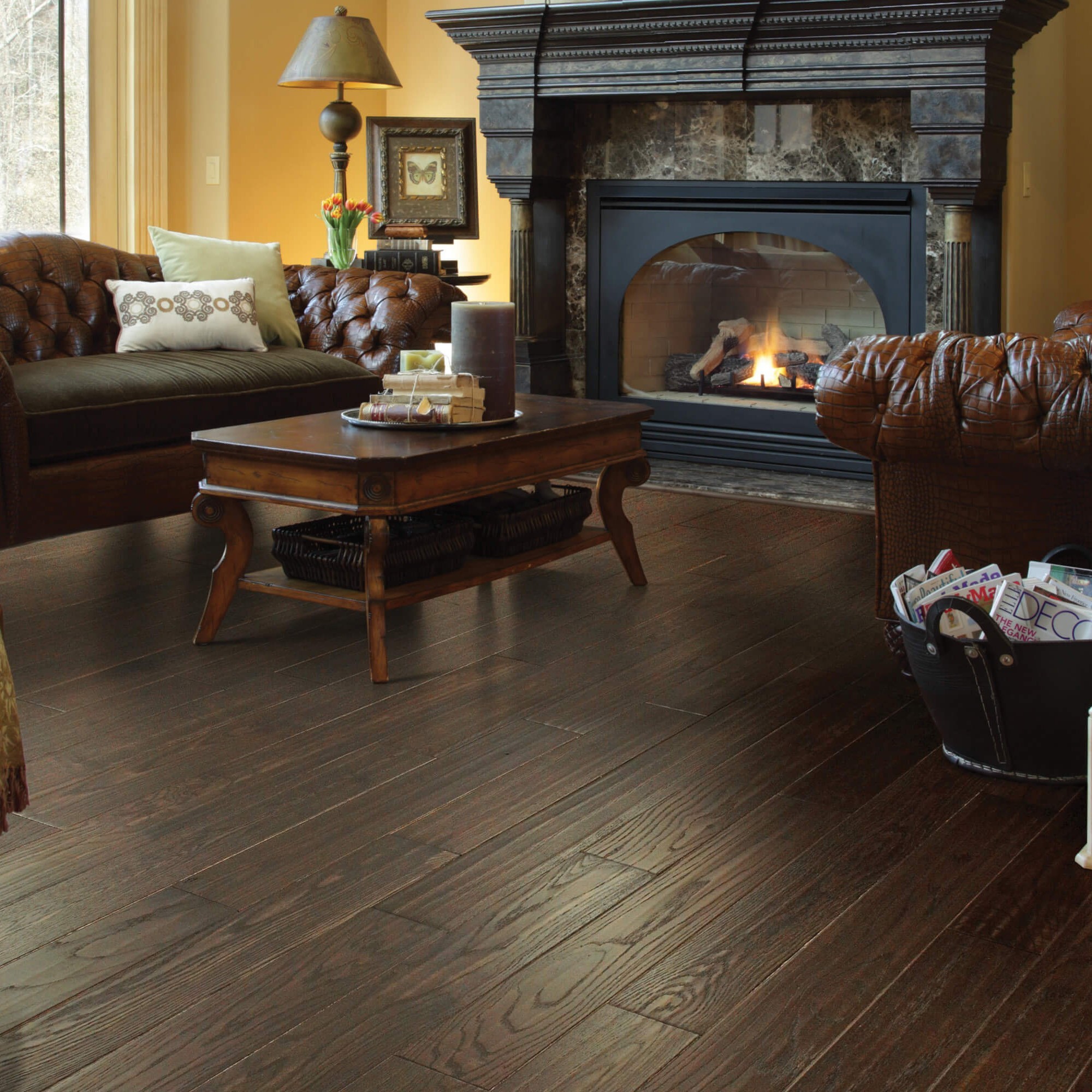 Living room Hardwood flooring | Carpetland USA Wisconsin